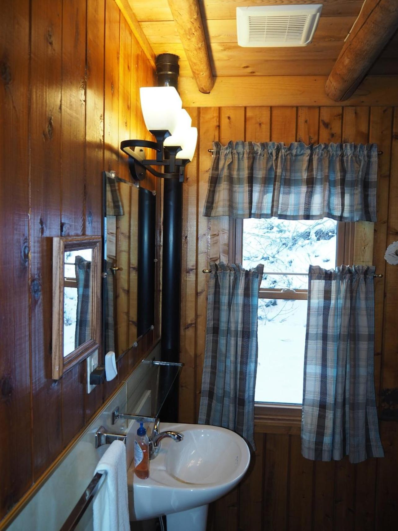 The Crystalaire Cabin - Charming And Relaxing! Φράνκφορτ Εξωτερικό φωτογραφία